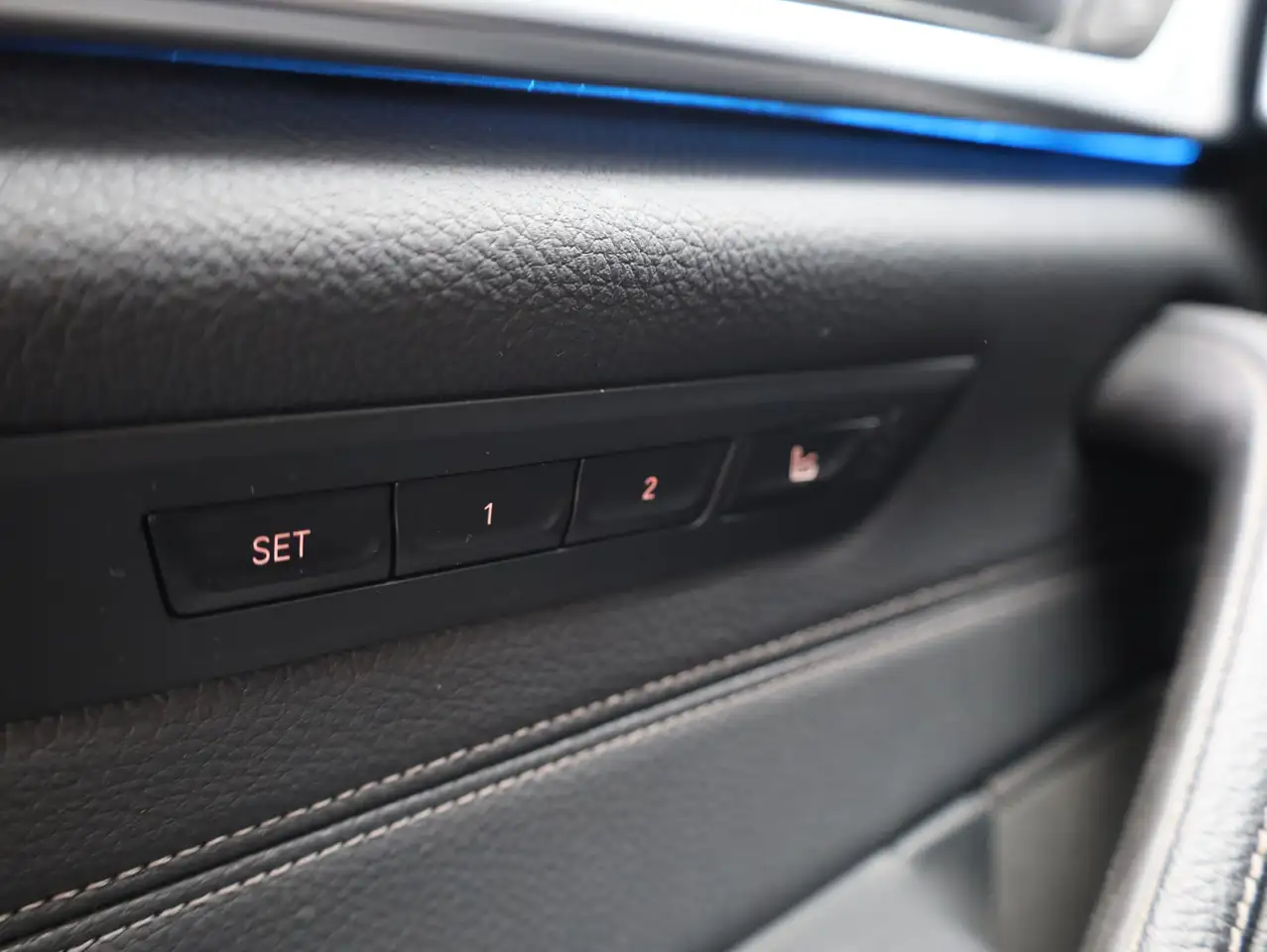 BMW 530 e *HUD*Massage*Memory*ACC*LED*Kamera*H&K, миниатюра 20
