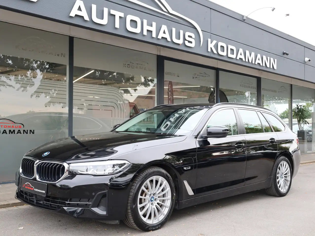 BMW 530 e *HUD*Massage*Memory*ACC*LED*Kamera*H&K, миниатюра 6
