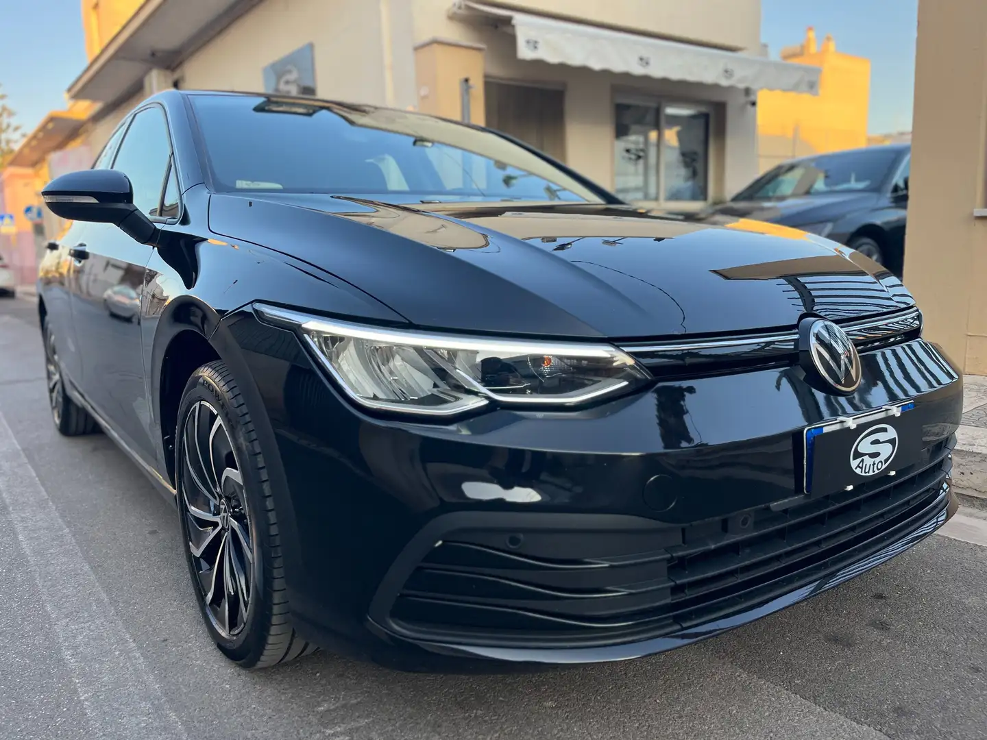 Volkswagen Golf 2.0TDI 116CV DSG Life Nero - 2