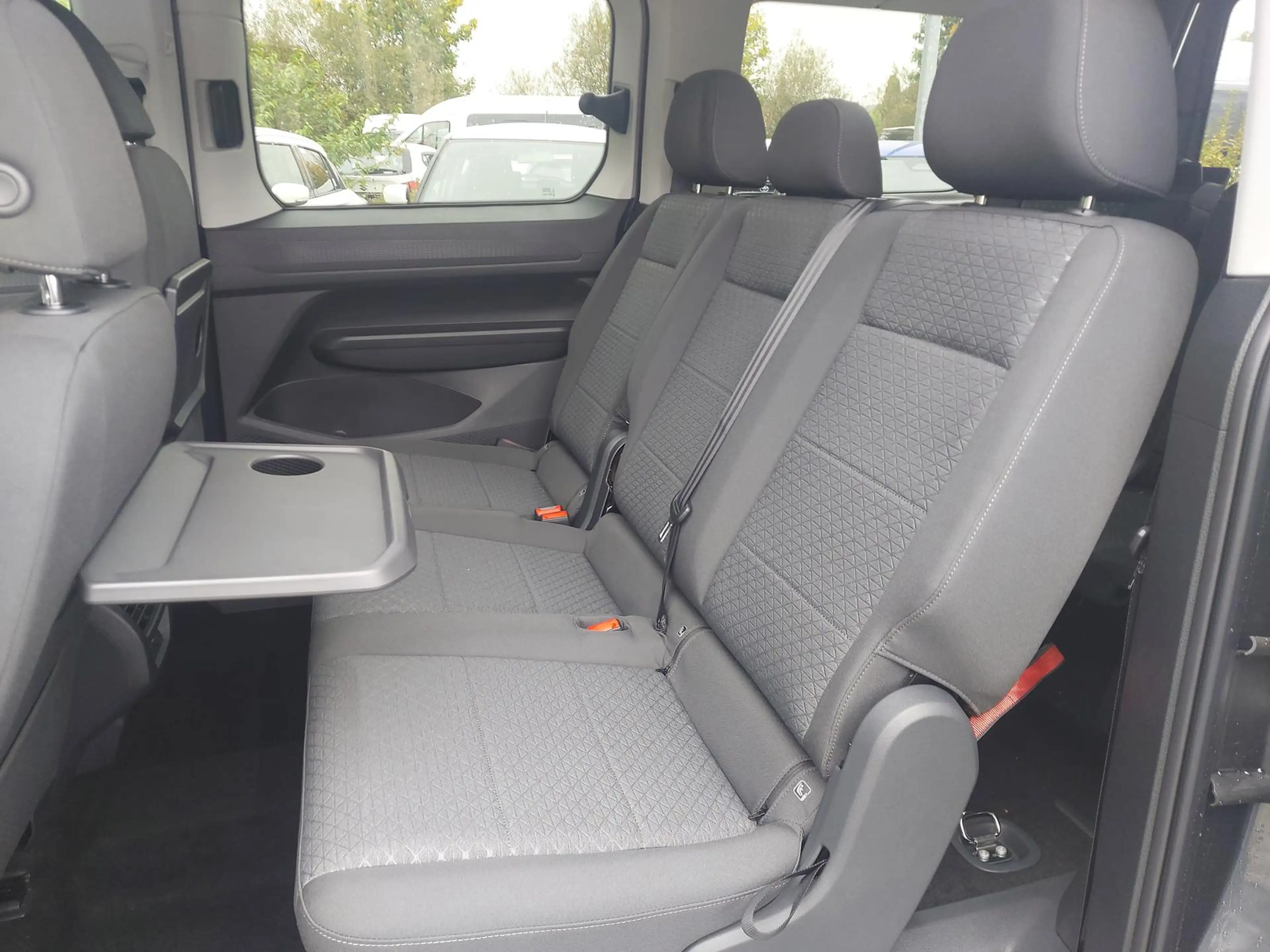 Ford Grand Tourneo 1.5 EcoBoost Titanium 7 Sitz *Navi* Kamera* ACC* 5 — photo 11