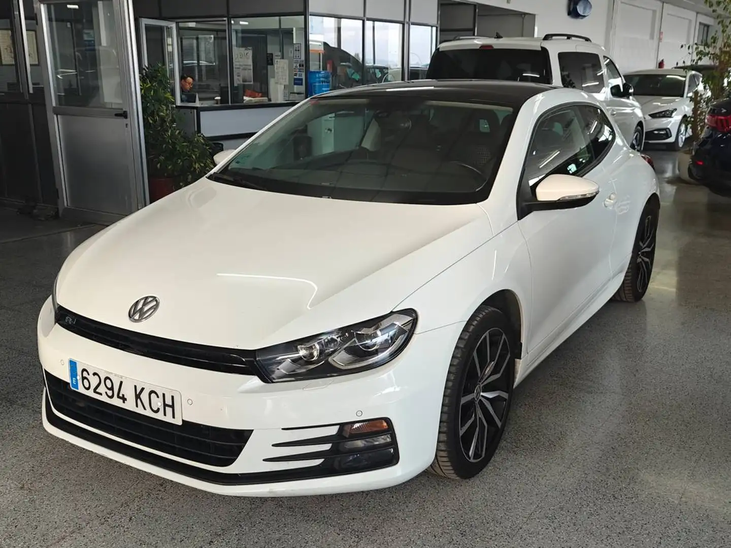 Volkswagen Scirocco 2.0TDI BMT R-Line 110kW Blanco - 2