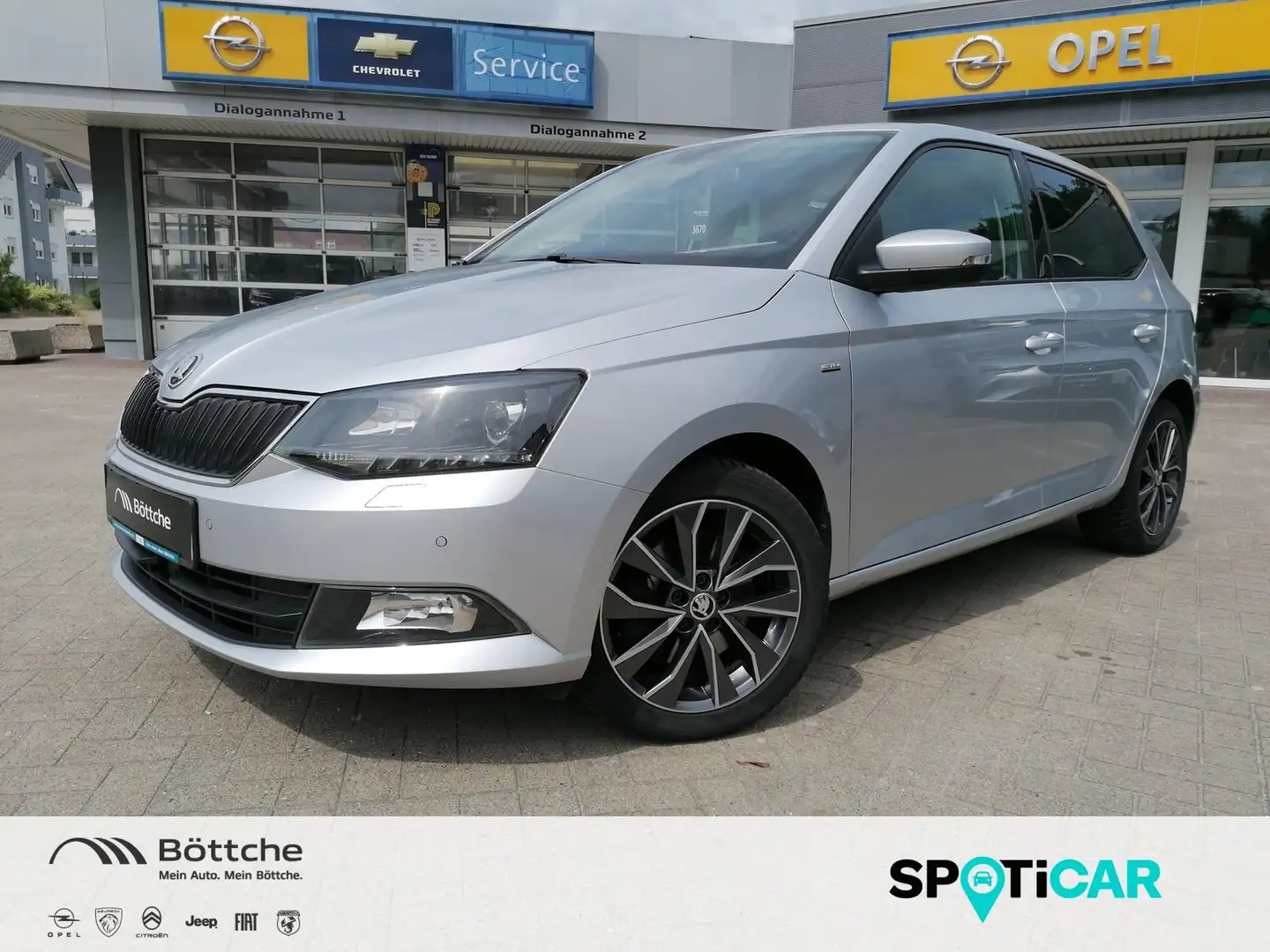 Skoda Fabia 5trg Drive 1.2 TSI AT/Allw/AHK/PDC/Navi/Shz/Klimaa Silber - 1