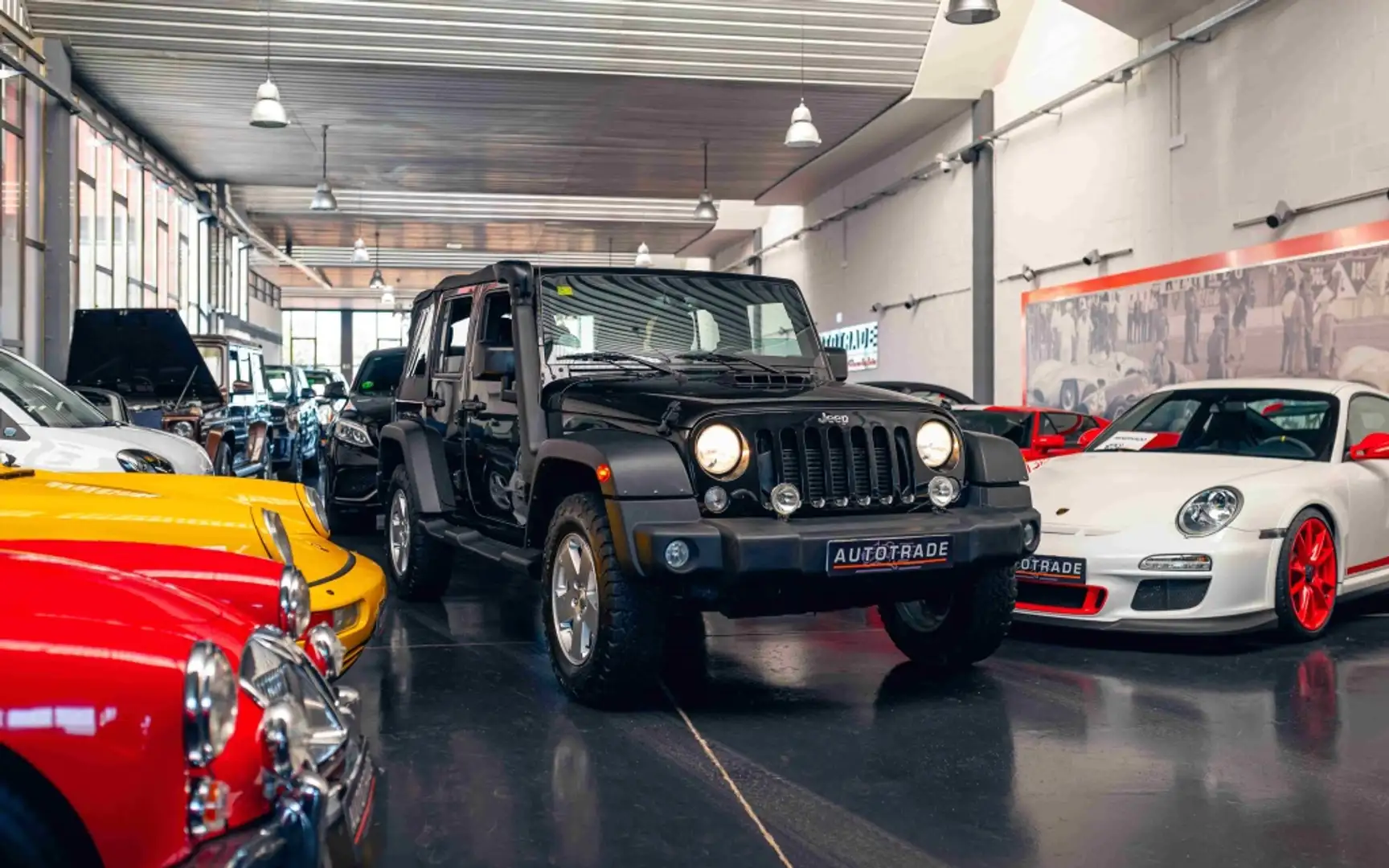Jeep Wrangler Unlimited 2.8CRD Sport Aut. Siyah - 1