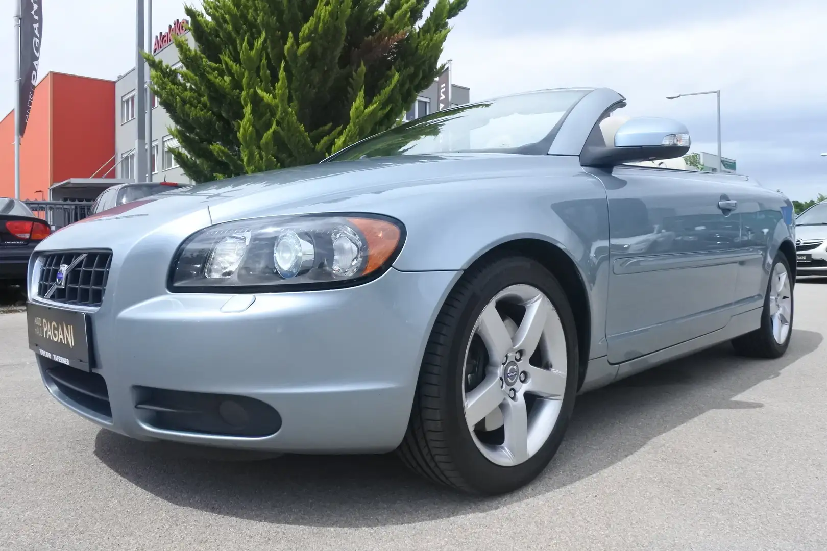 Volvo C70 C70 2,4i Summum Geartronic/LEDER/NAVI/ - 1