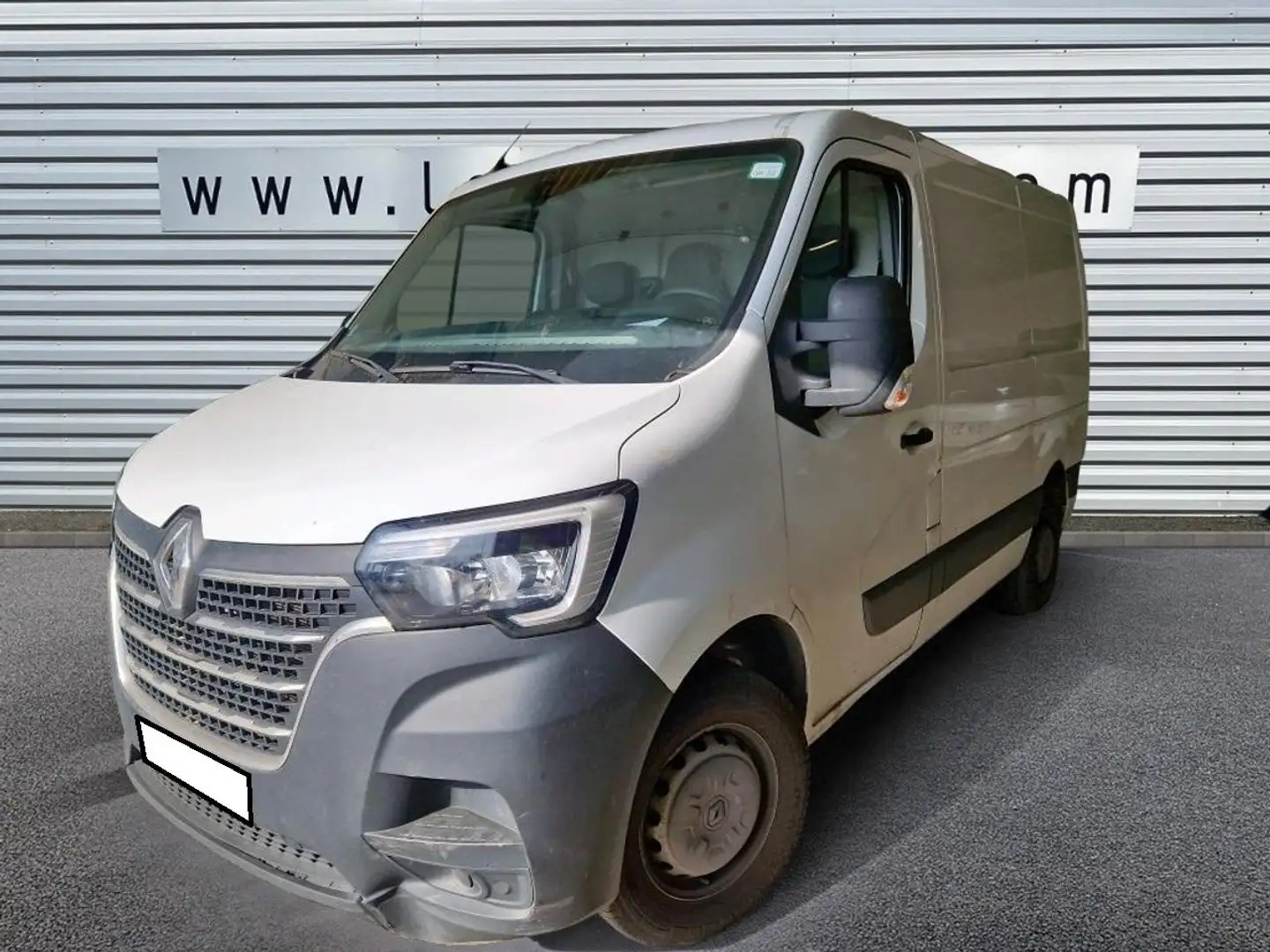 Renault Master Grand Confort F3300 L1H1 2.3 Blue dCi 135 Fourgon Blanc - 1