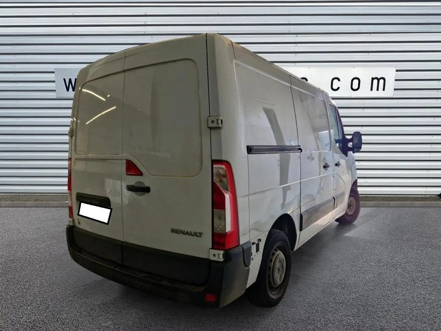 Renault Master Grand Confort F3300 L1H1 2.3 Blue dCi 135 Fourgon Blanc - 2