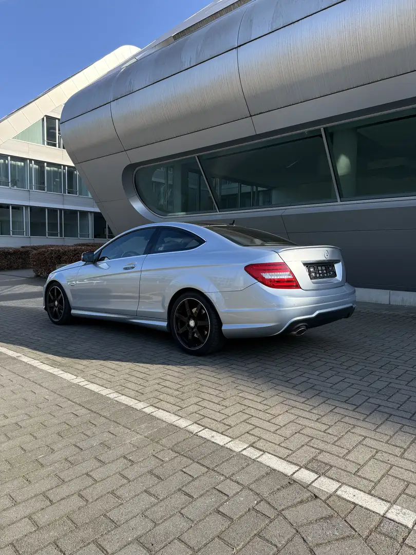 Mercedes-Benz C 250 CDI Distr.+ KeylessGo AMG Paket Panorama Silber - 1