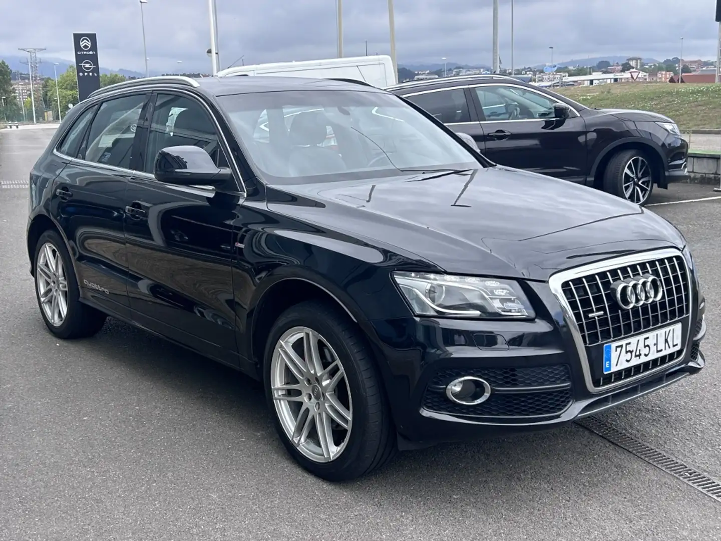 Audi Q5 3.0TDI quattro S-T DPF Negro - 2