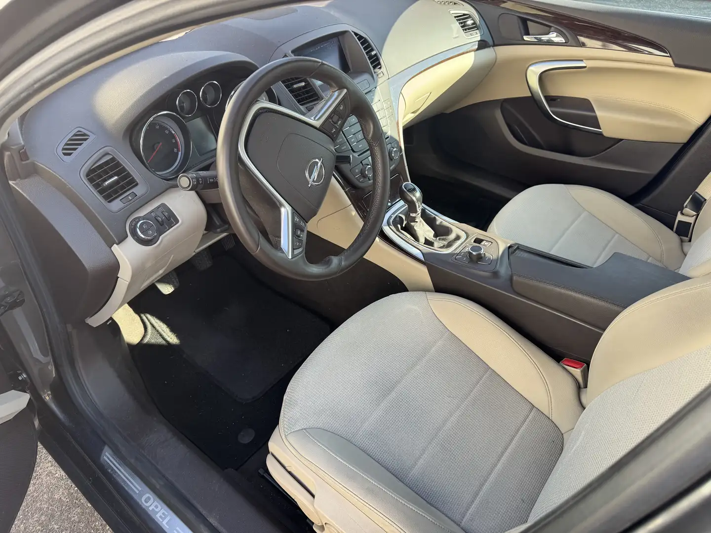 Opel Insignia 1800 Benzine Cosmo +... Gri - 2