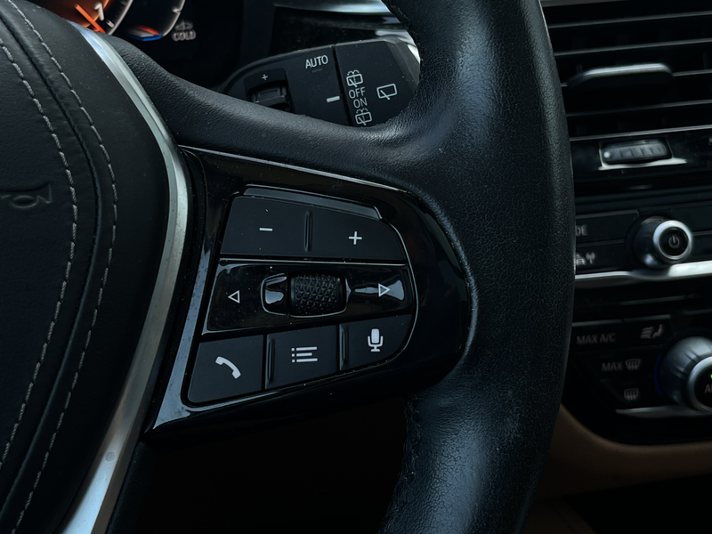BMW 540 5-serie Touring 540i xDrive Luxury Line | Panorama — photo 14