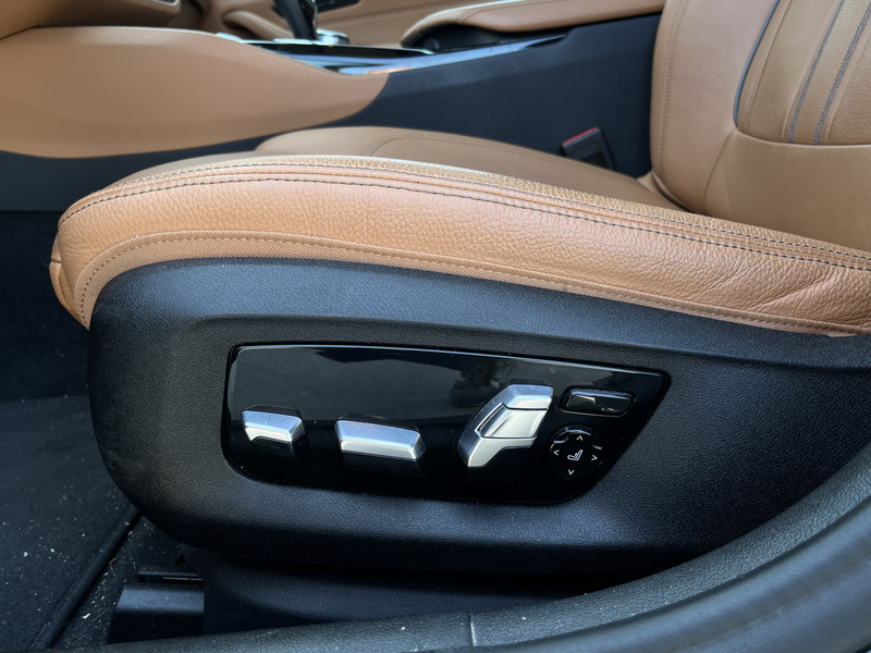 BMW 540 5-serie Touring 540i xDrive Luxury Line | Panorama — photo 12
