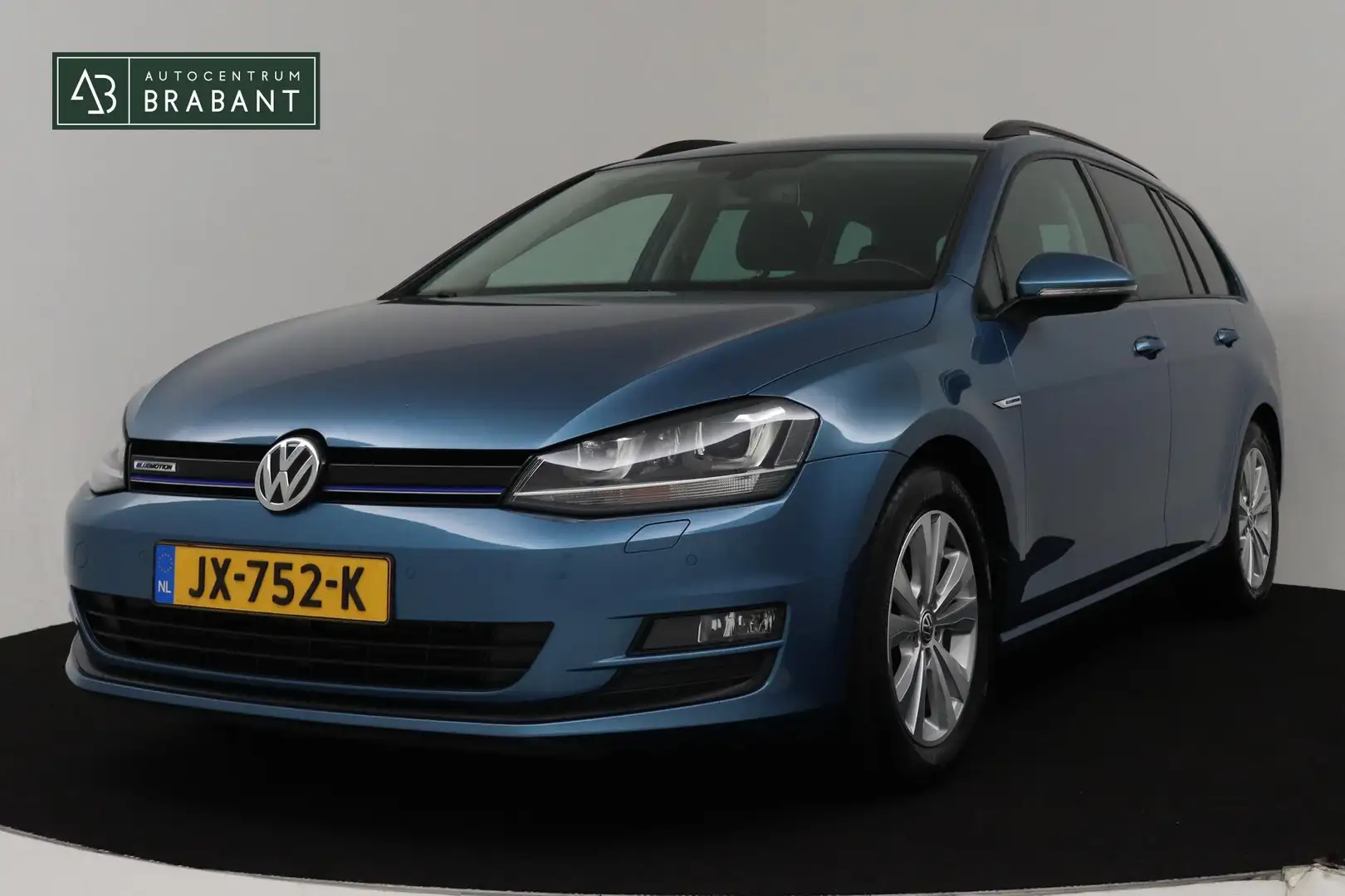 Volkswagen Golf Variant 1.0 TSI Connected Series Automaat (CAMERA, PDC V+A Blauw - 1