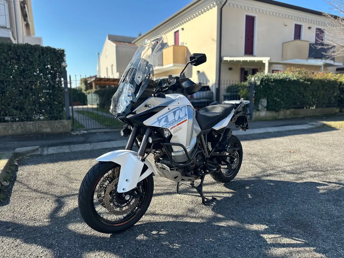 KTM 1290 Super Adventure 1290 SAT Alb - 1