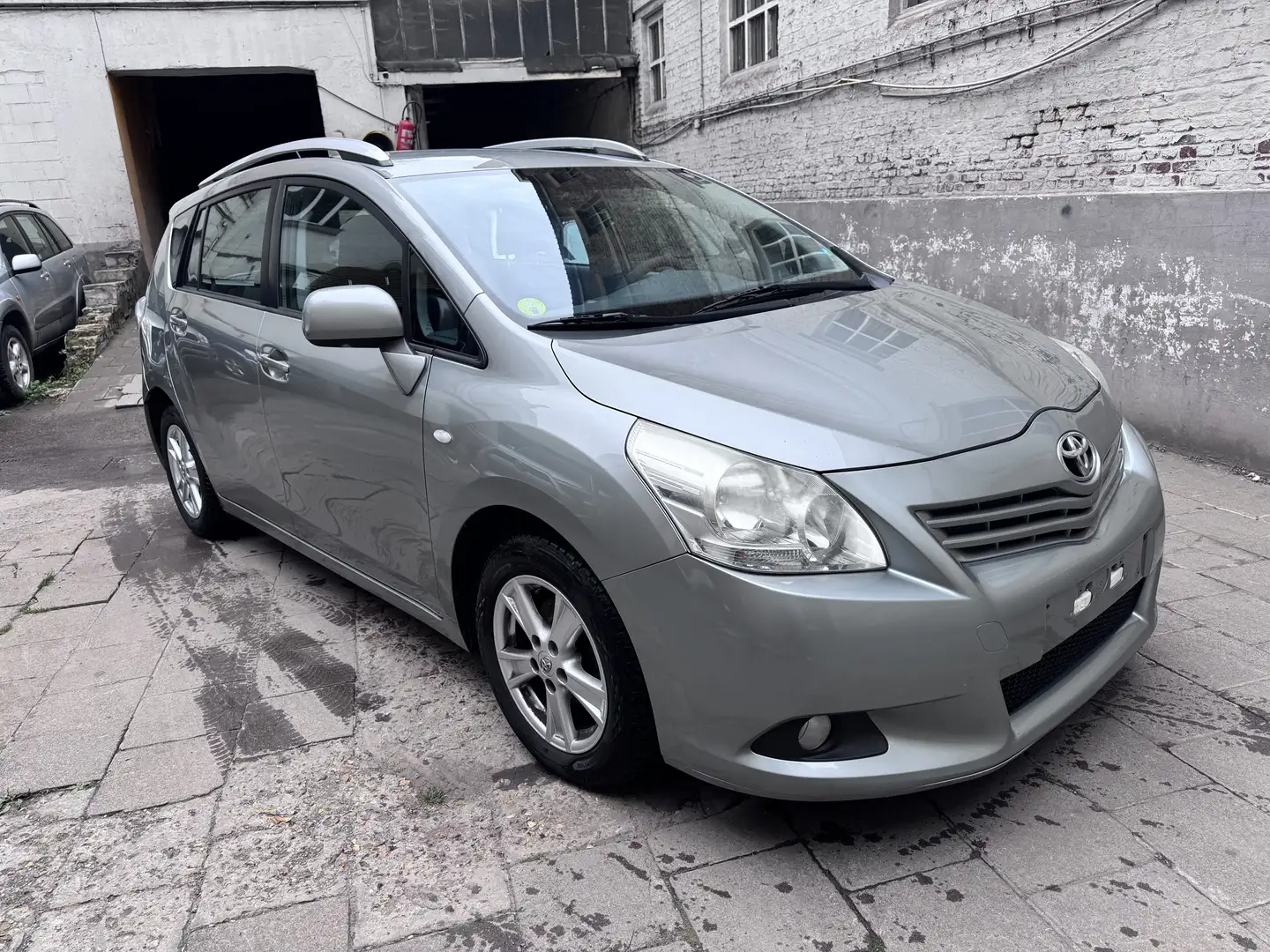 Toyota Verso 2.0 D-4D Executive - 2