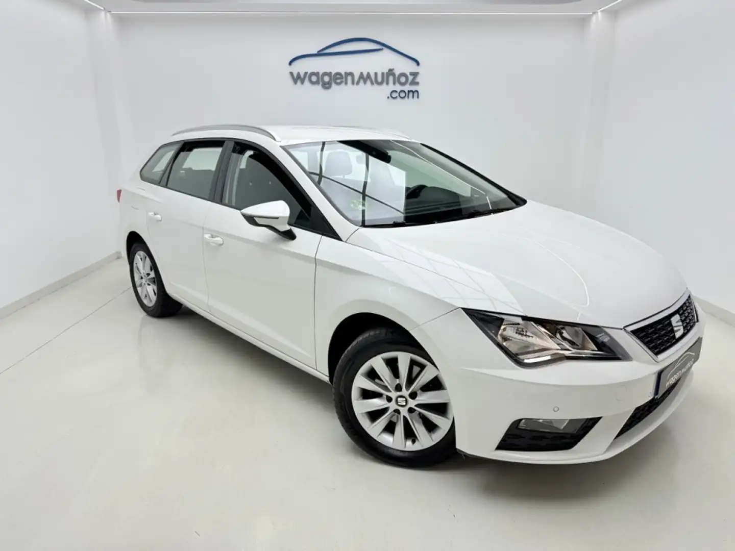 SEAT Leon ST 1.6TDI CR S&S Style 115 Wit - 2