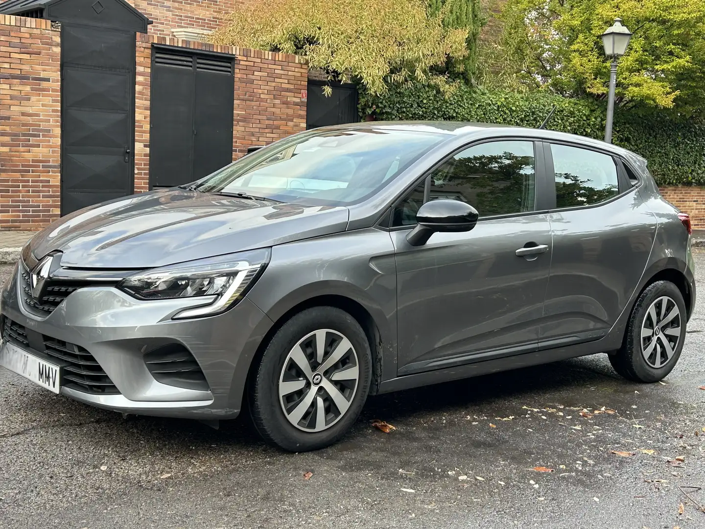 Renault Clio Clio TCe Equilibre 67kW Equilibre Gris - 1