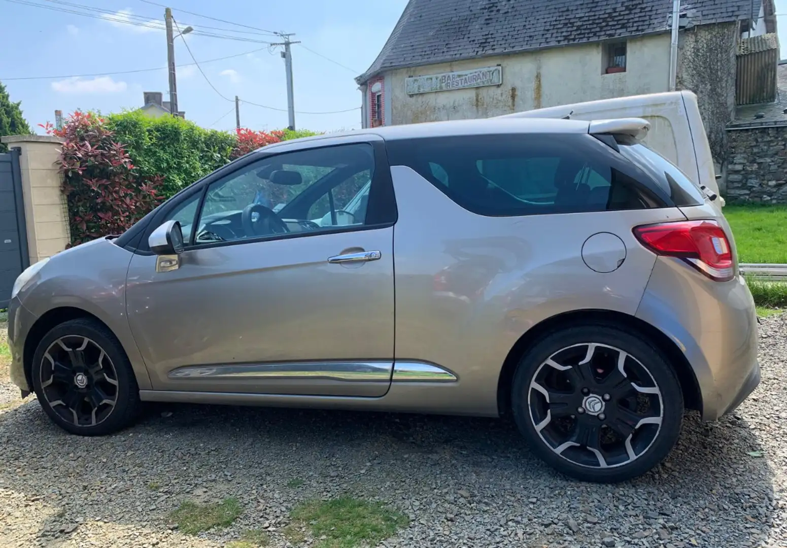 Citroen DS3 THP 150 Sport Chic - 2