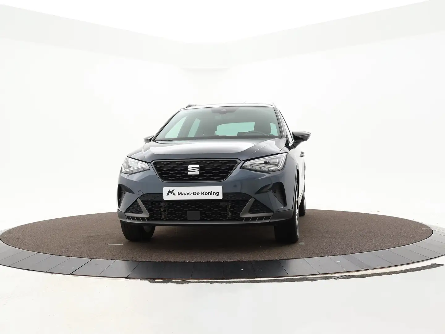 SEAT Arona 1.0 Tsi 110pk DSG FR · Camera · Apple/Android Car Grijs - 2