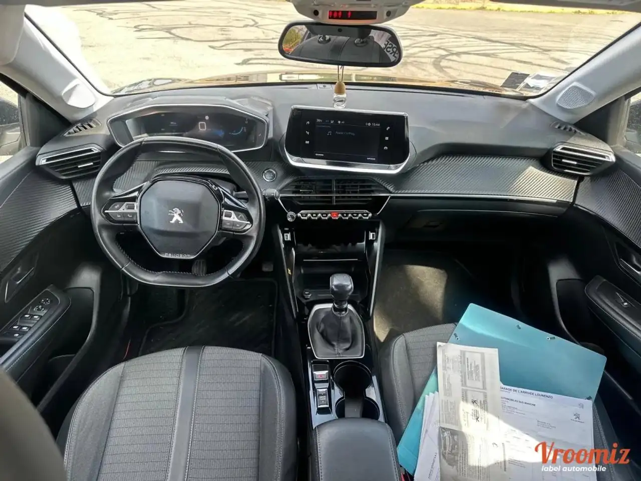Peugeot 208 208 — photo 10
