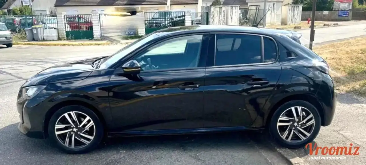 Peugeot 208 208 — photo 2