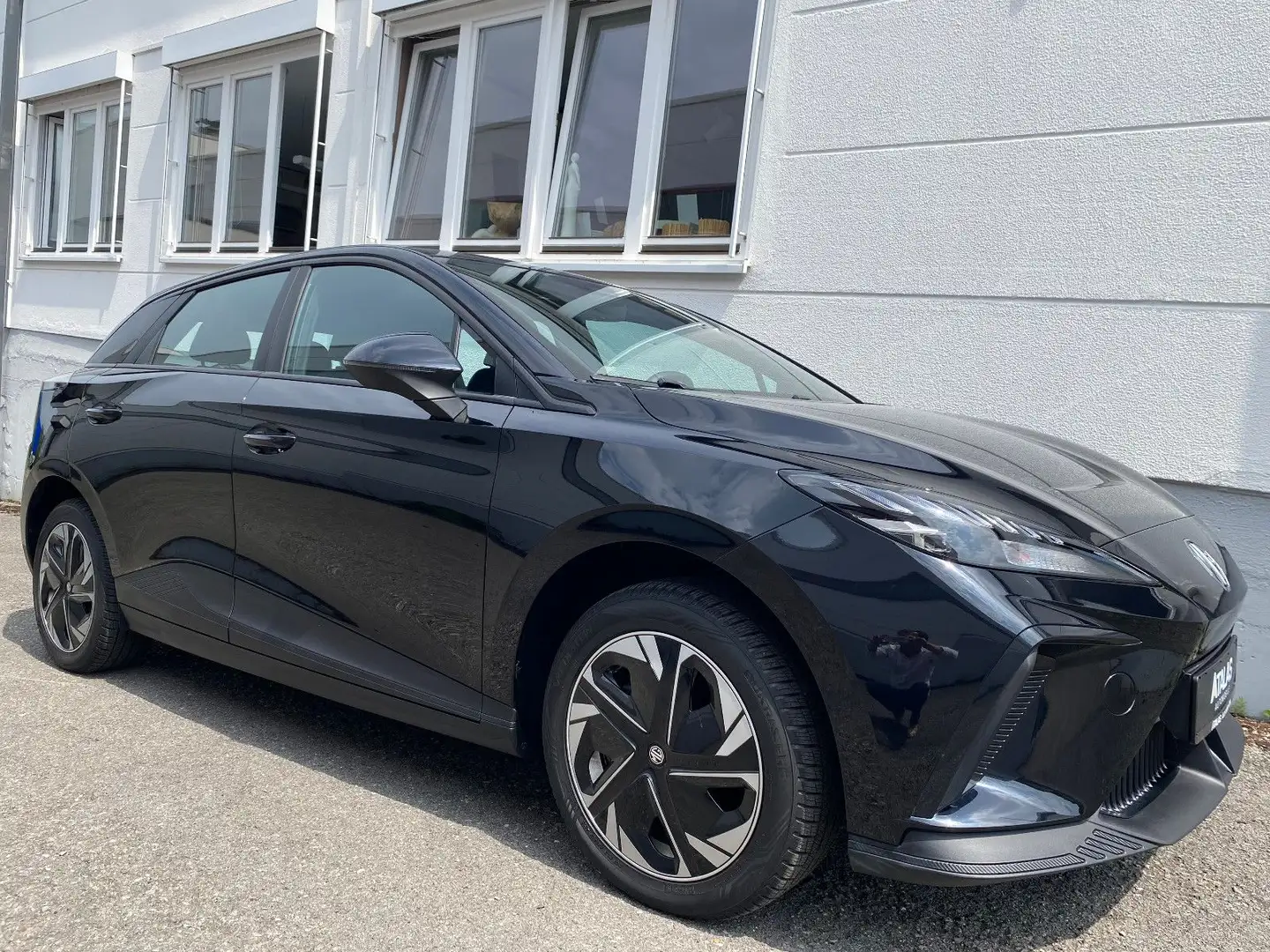 MG MG4 *erst.7800Km* Schwarz - 2