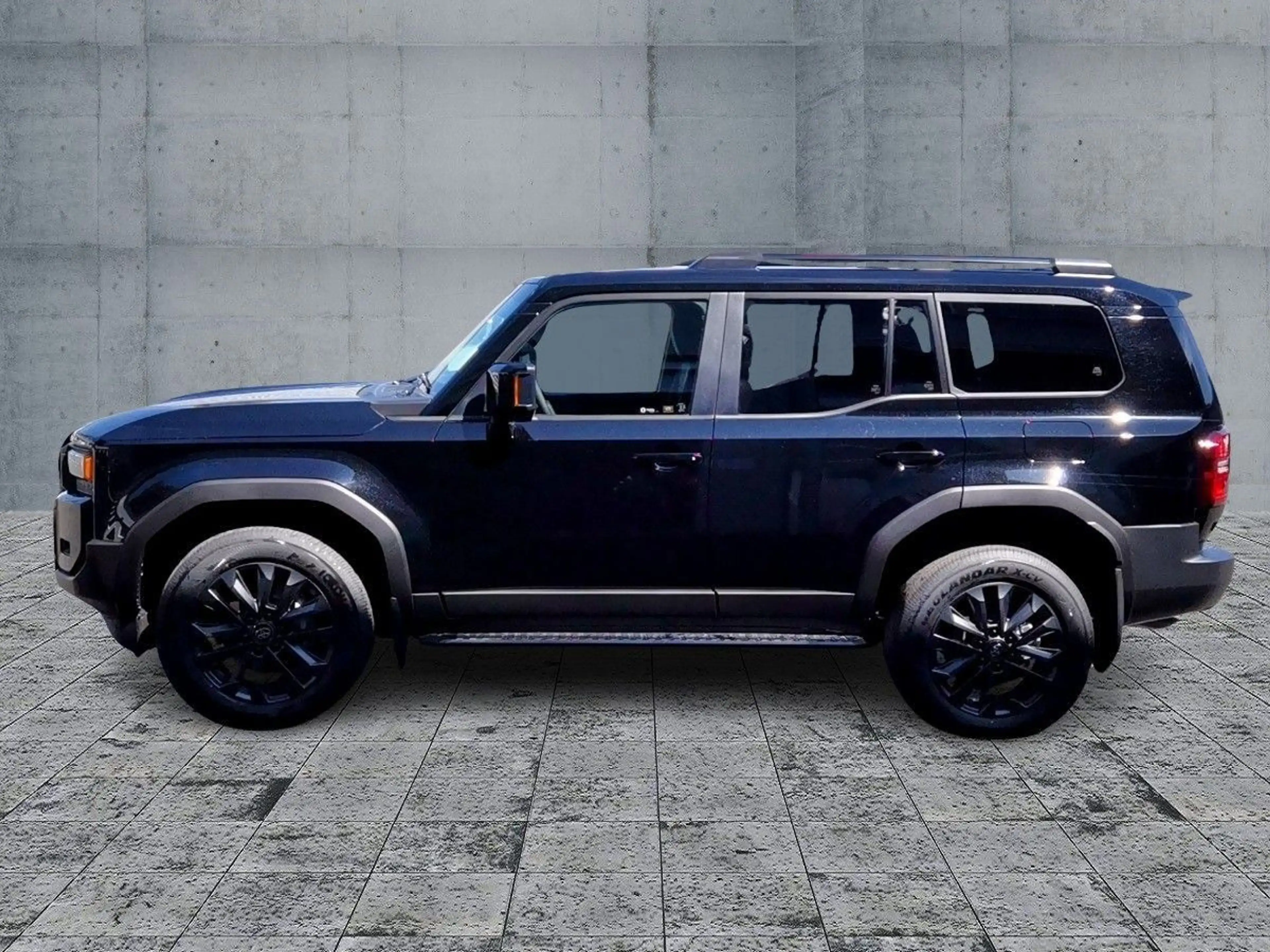 Toyota Land Cruiser 2.8 D Lounge // Allrad — photo 3