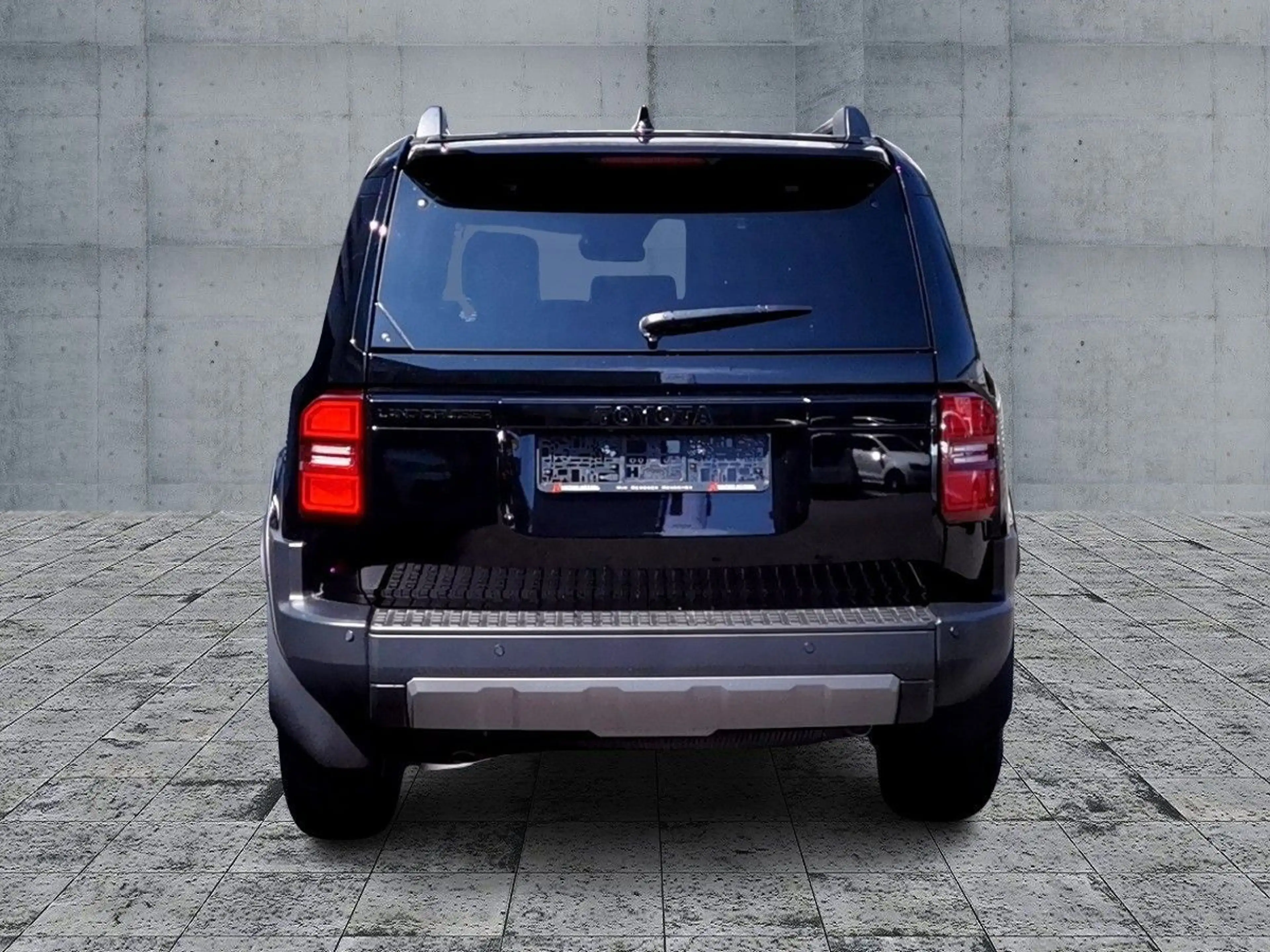 Toyota Land Cruiser 2.8 D Lounge // Allrad — photo 4