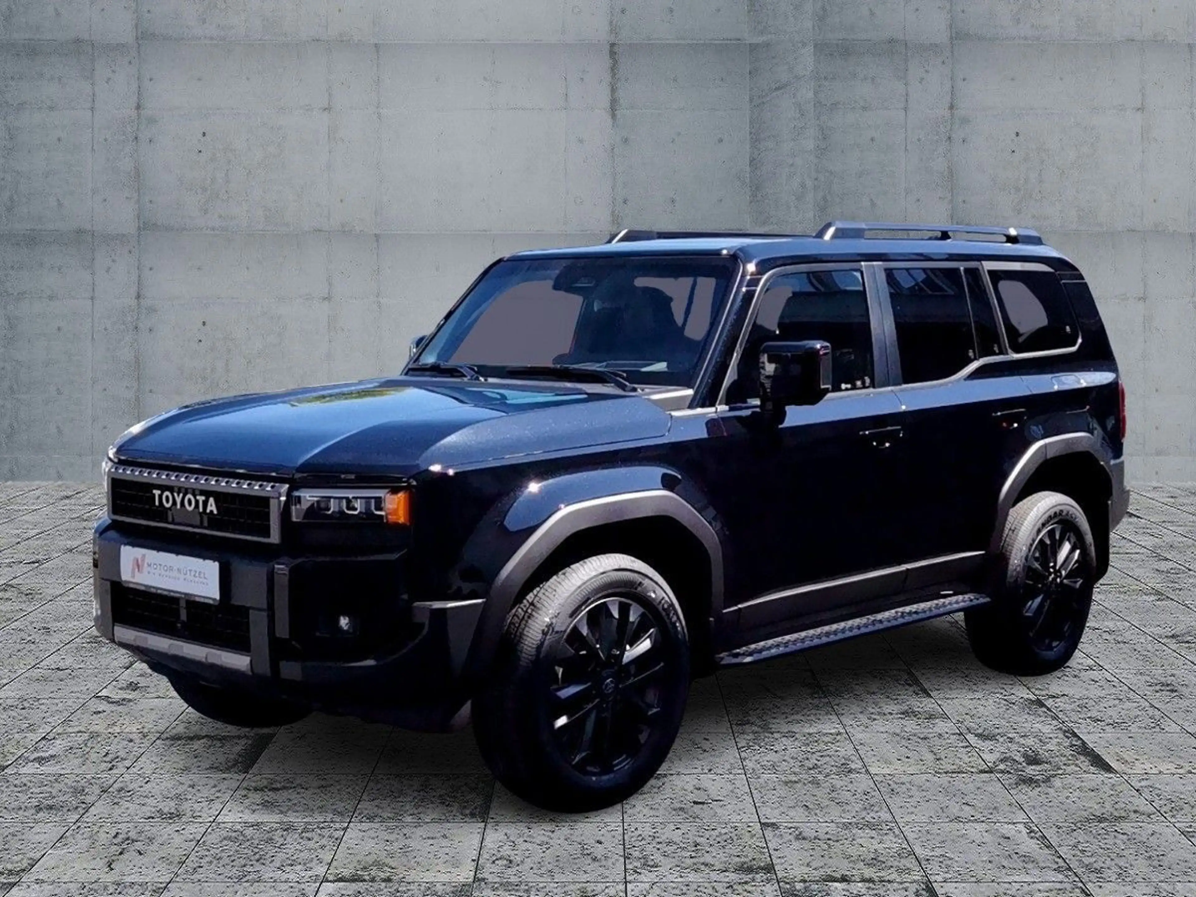 Toyota Land Cruiser 2.8 D Lounge // Allrad