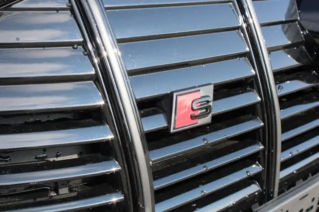 Audi e-tron S quattro Ansicht 4