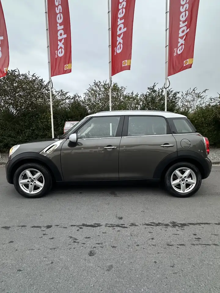 MINI Cooper D