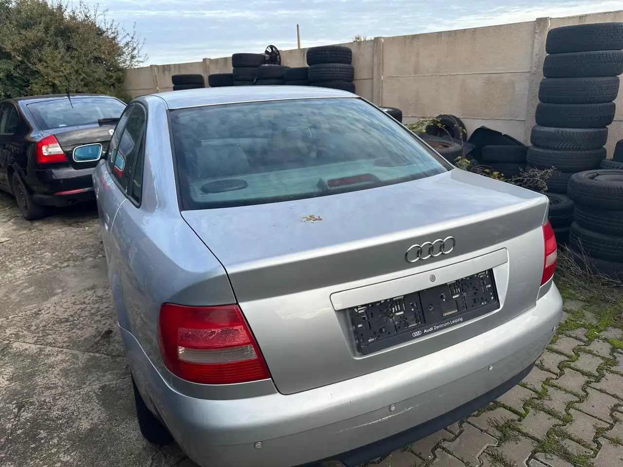Audi A4 1.6, foto 4