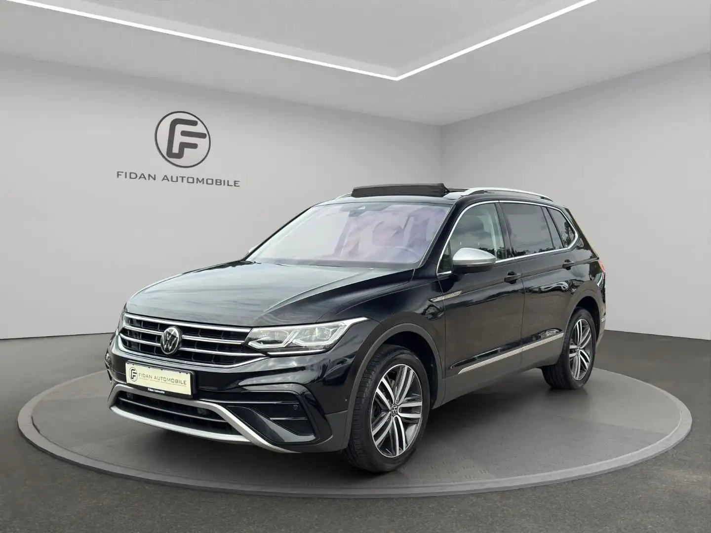 Volkswagen Tiguan Allspace Elegance 4M*Virtual*Pano*HUD*AHK Noir - 1