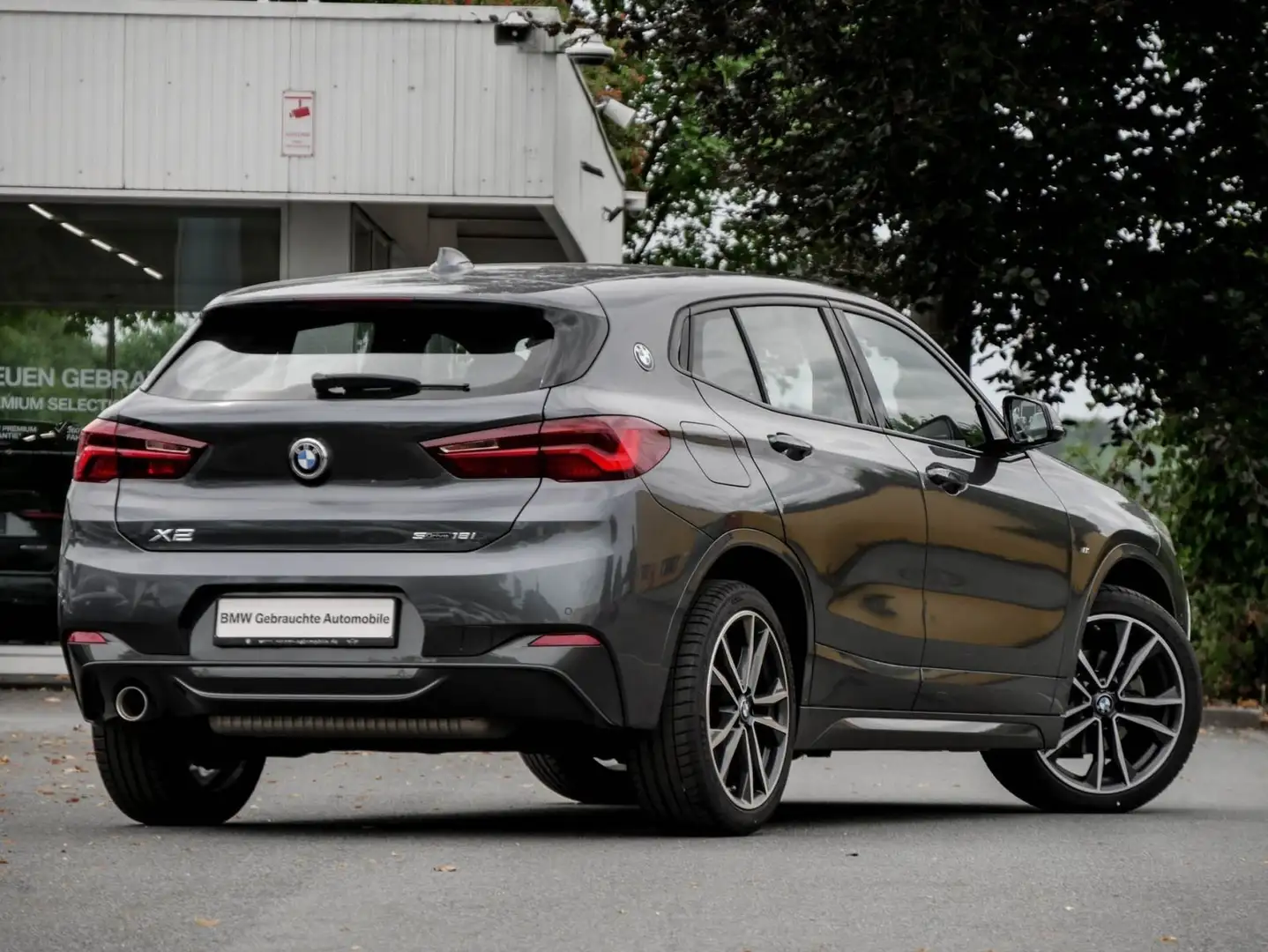 BMW X2 sDrive18i M SPORT+H/K+PANO+LED+NAVI Gri - 2