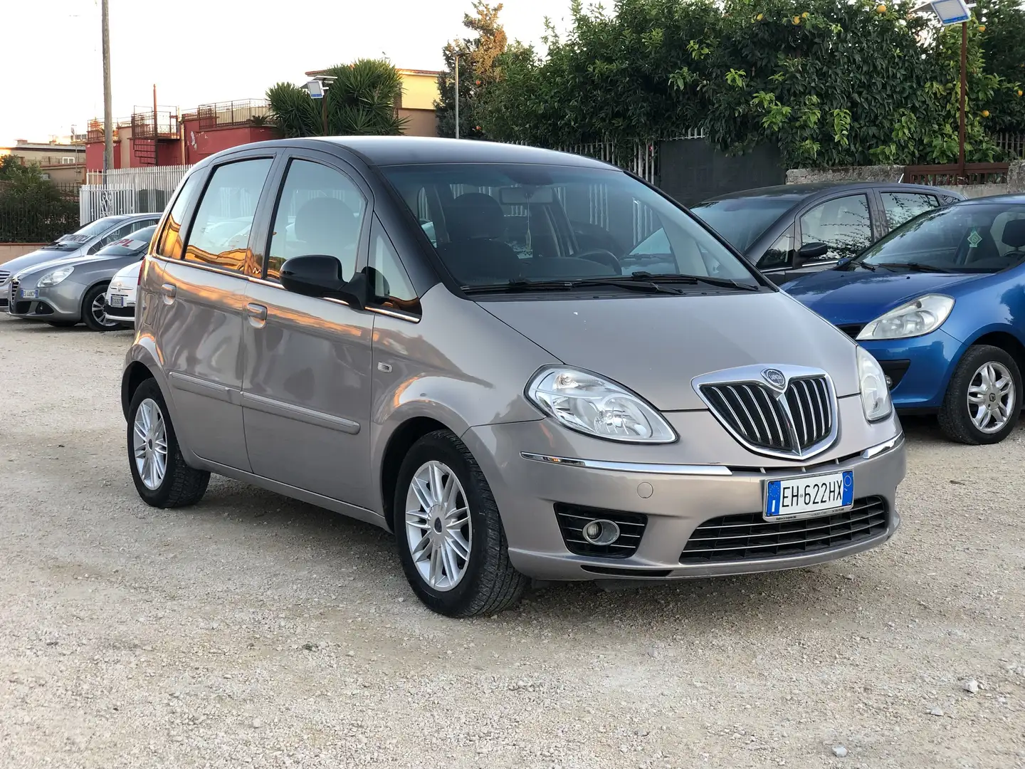 Lancia MUSA 1.4 16v Poltrona Frau s/TA c/sens.parc. - 2