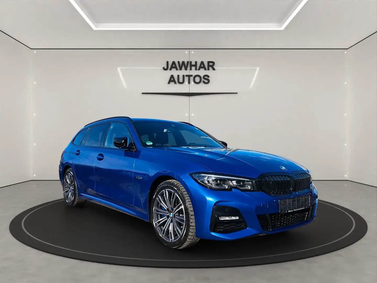 BMW 330 e Touring M Sport*NAVI*KAMERA*ALCANTARA*LED Blau - 2