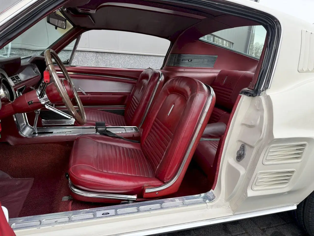 Ford Mustang Fastback, foto 11