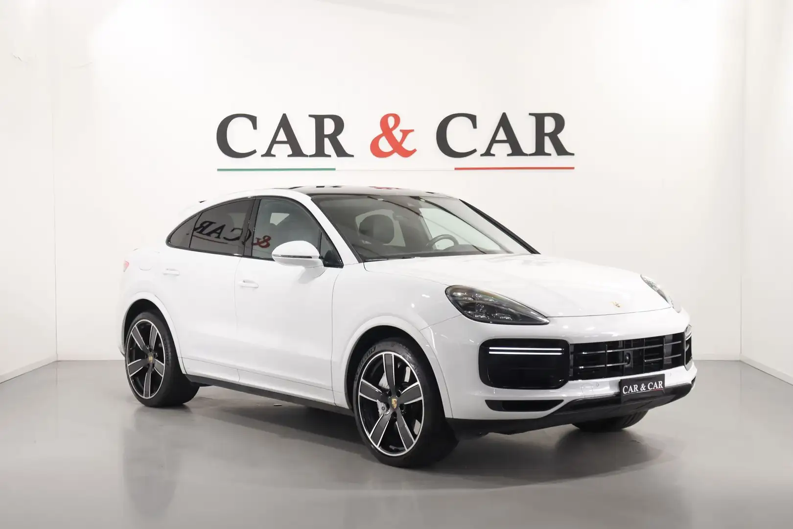 Porsche Cayenne Cayenne 4.0 V8 Turbo Blanc - 1