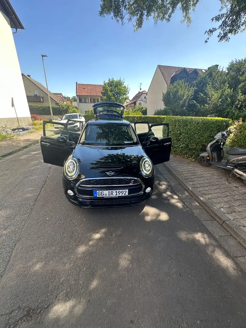 MINI Cooper S Cooper S Schwarz - 1