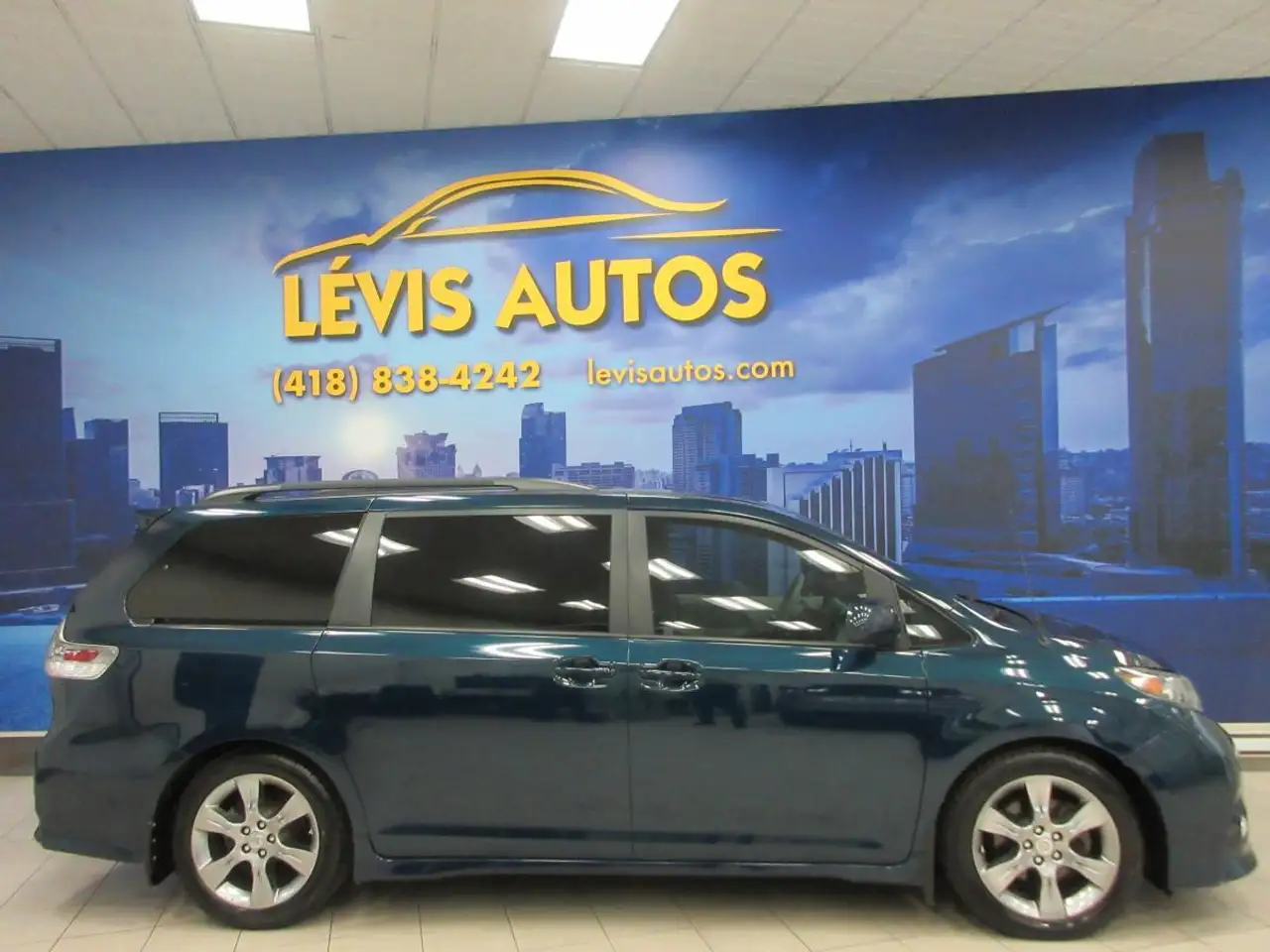 2012 Toyota Sienna