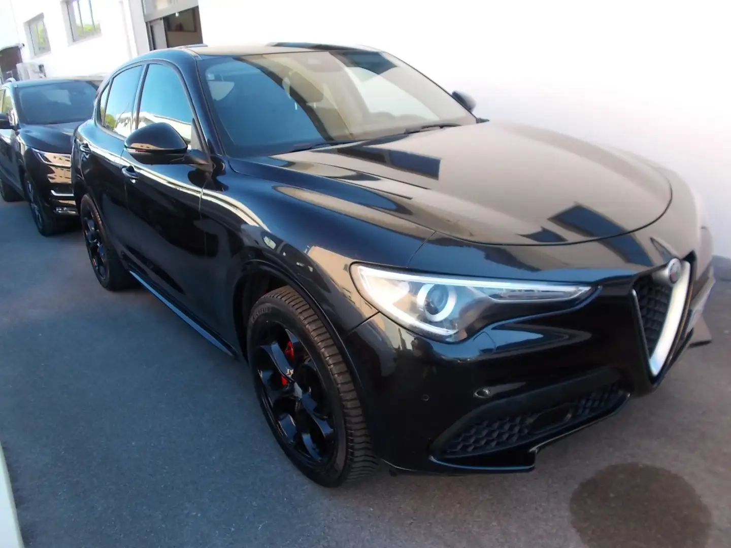 Alfa Romeo Stelvio 2.2 t Executive Q4 210cv auto Nero - 2