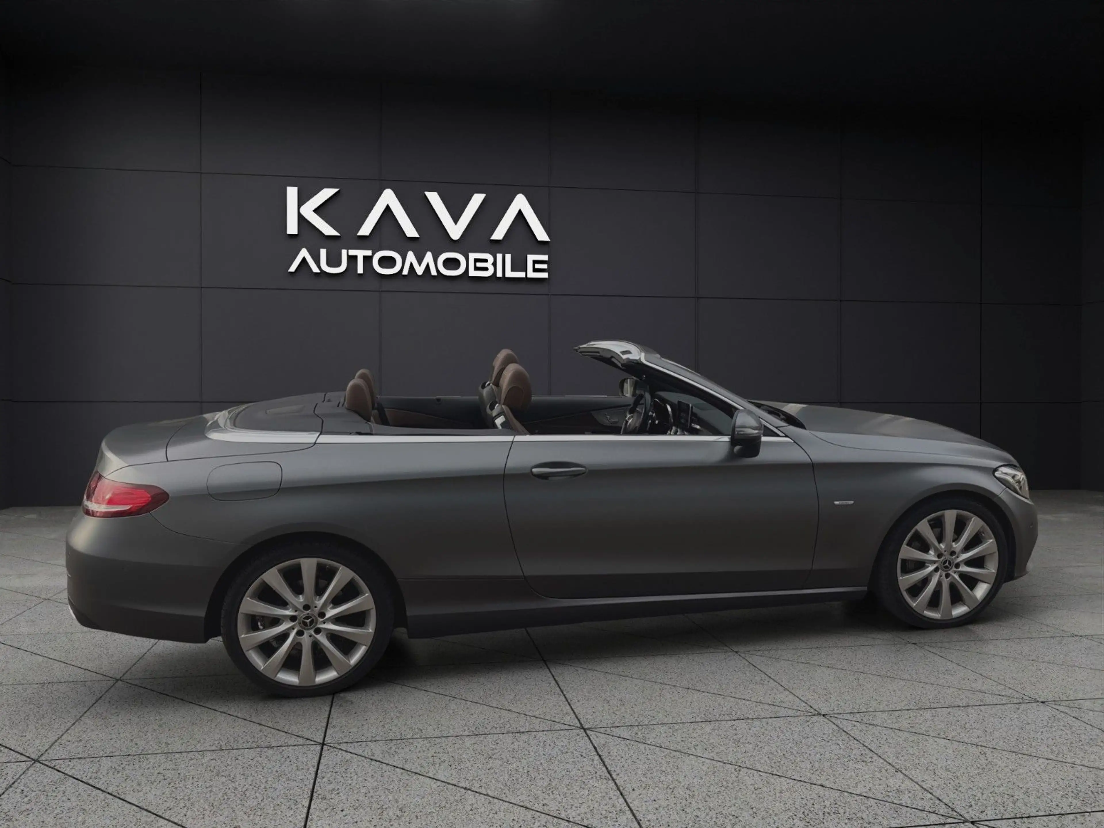 Mercedes-Benz C 220 d Cabrio 4M Edition1 Burmester*Navi*Kam*SZ — photo 10