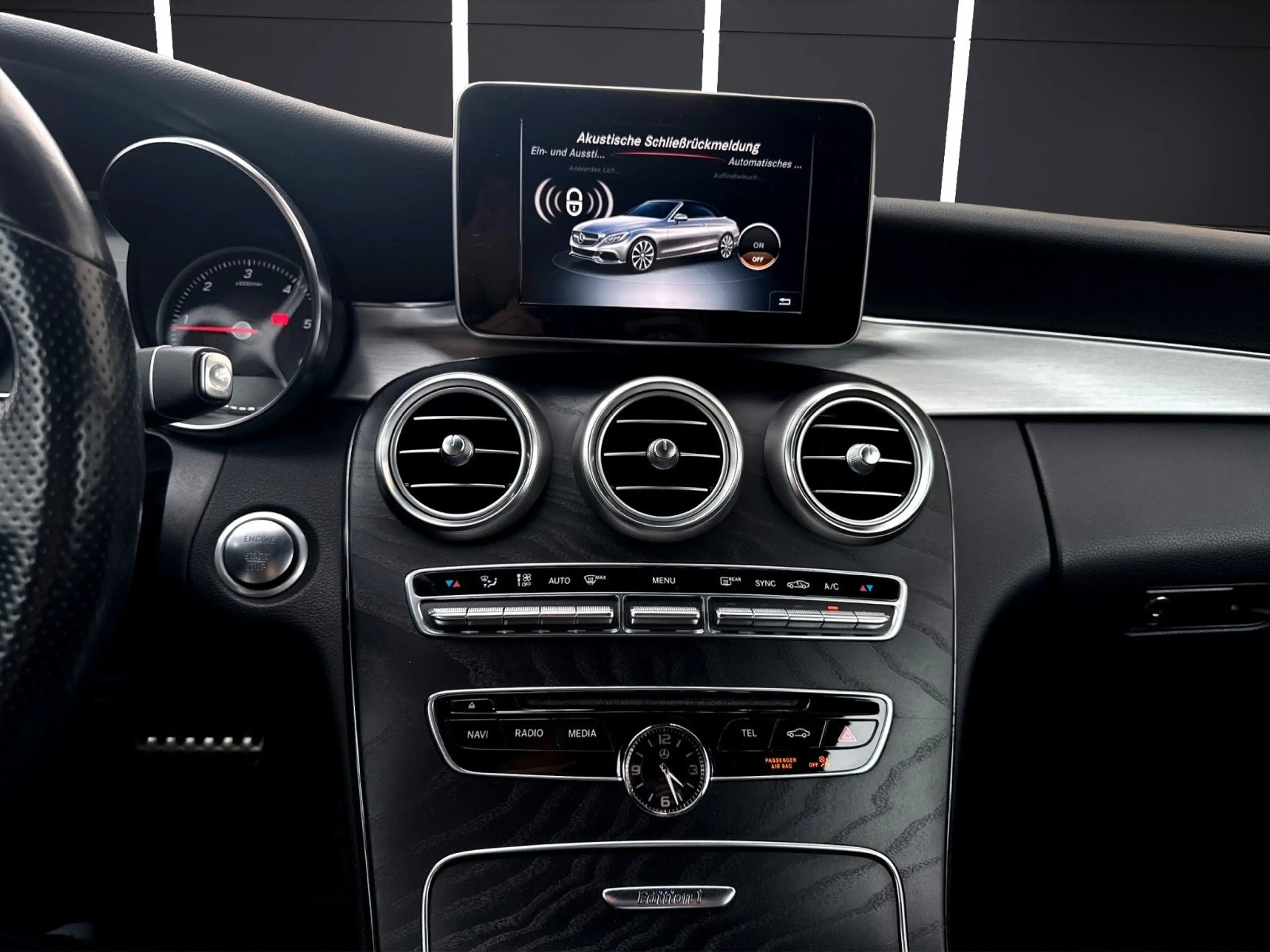 Mercedes-Benz C 220 d Cabrio 4M Edition1 Burmester*Navi*Kam*SZ — photo 14