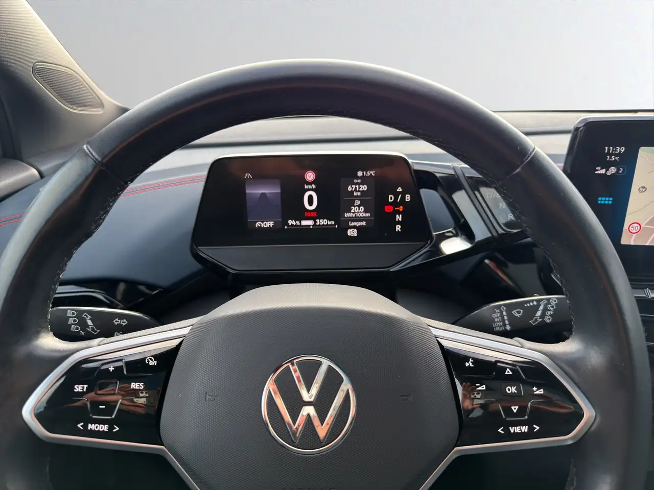 Volkswagen ID.4 GTX 4M ACC Navi LM20 Matrix Pano DesignPlus 13