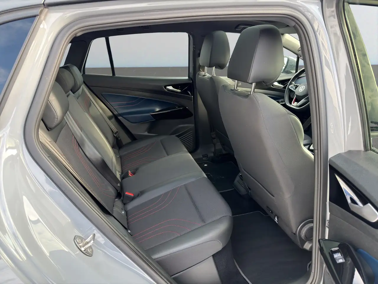 Volkswagen ID.4 GTX 4M ACC Navi LM20 Matrix Pano DesignPlus 16