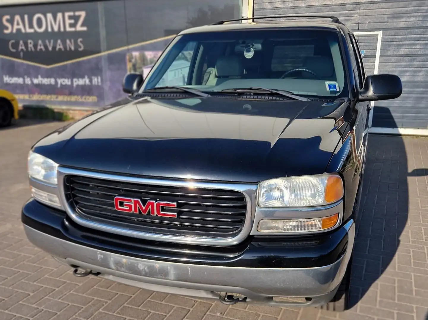 GMC Yukon yukon xl 1500 Zwart - 2