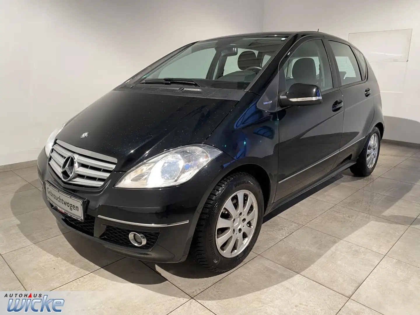 Mercedes-Benz A -Klasse A160 A 160 KLIMA SITZHEIZUNG el. Fenster Чорний - 2