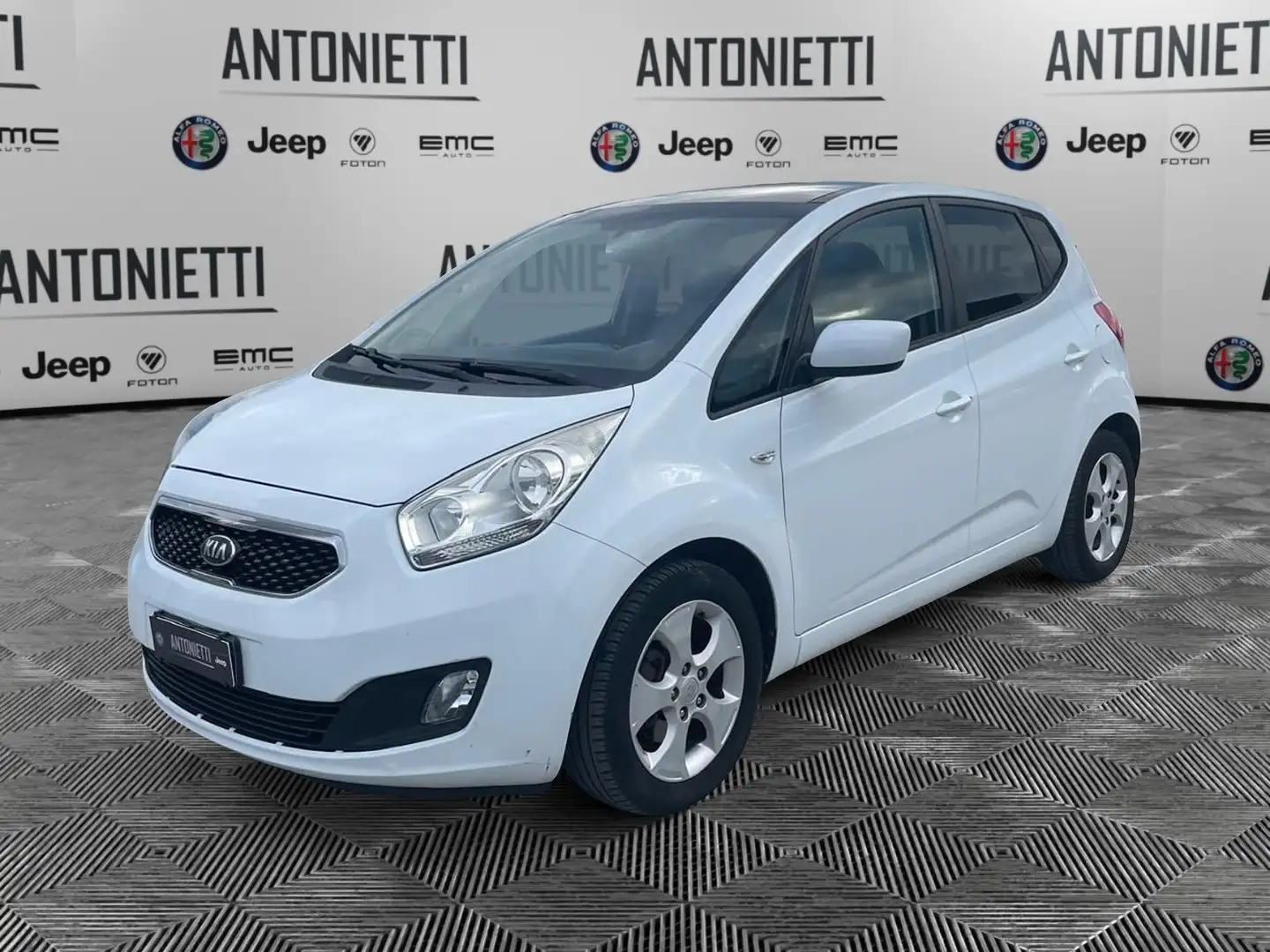 Kia Venga Venga 1.4 CRDi 90CV Cool Weiß - 1