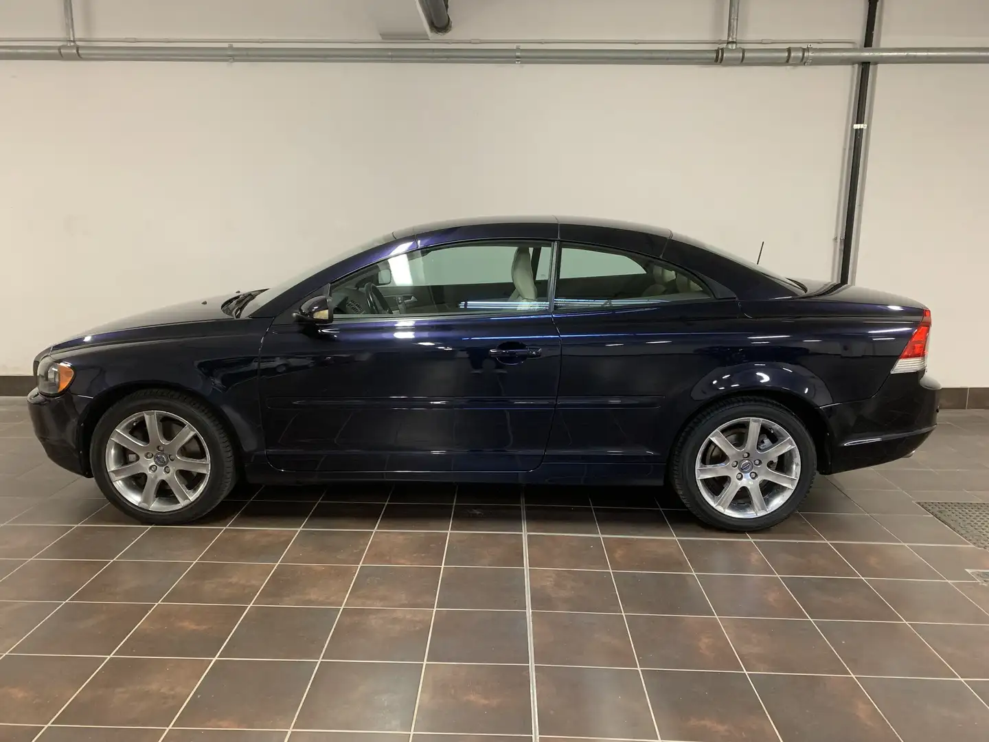 Volvo C70 Coupe 2.4 d5 Summum auto - 1
