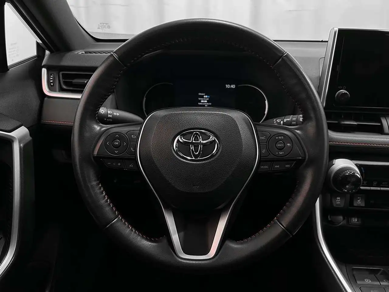 Toyota RAV 4 Prime снимка Toyota RAV 4 Prime