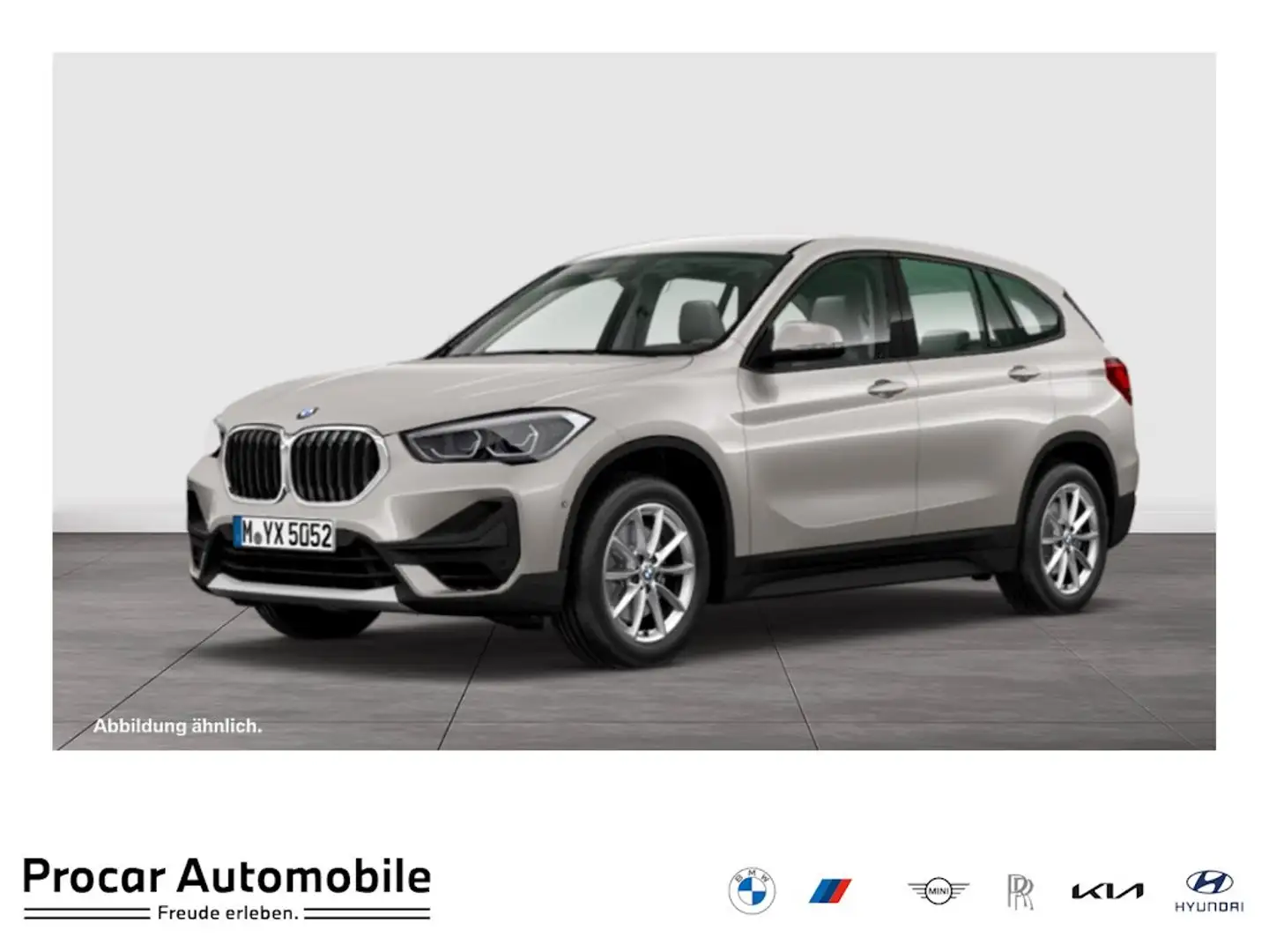BMW X1 xDrive20i Advantage Navi LED DAB Silber - 1